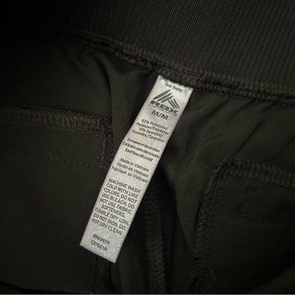 New RBX Commute Travel Work Pants | Size M - Picture 3 of 4